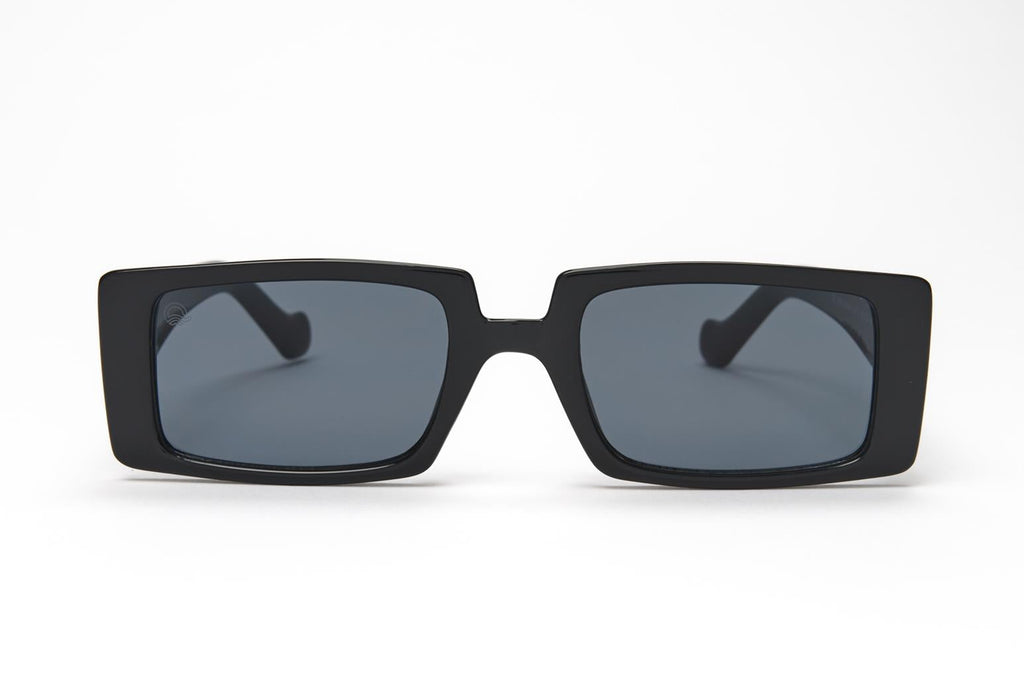 Luma Sunglasses - Watergate - Black