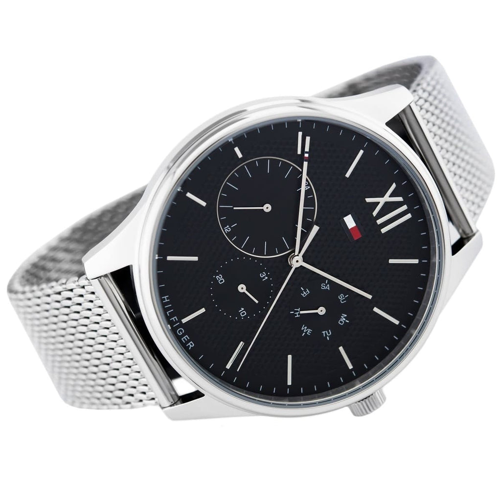Tommy Hilfiger Men’s Watch Silver Mesh Band With Black Dial 1791415